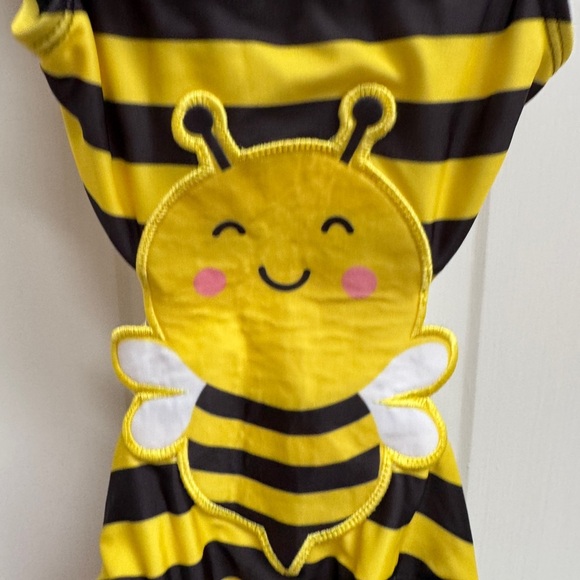 NWOT Wetsuit Club 18M Black & Yellow Bumble Bee One piece Bathingsuit - Picture 2 of 5